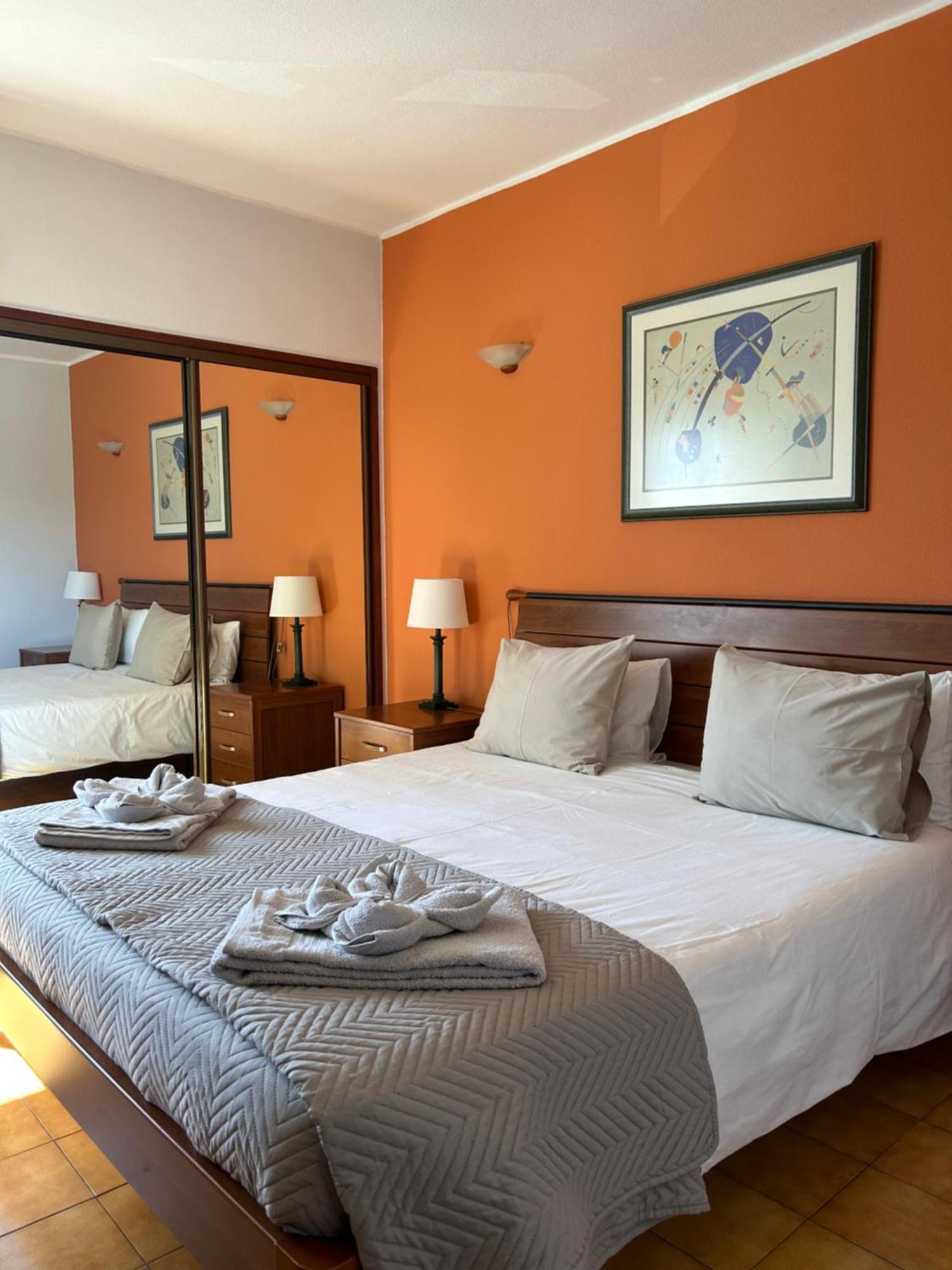 Apartamento A11 - 800M Da Praia 阿尔布费拉 外观 照片