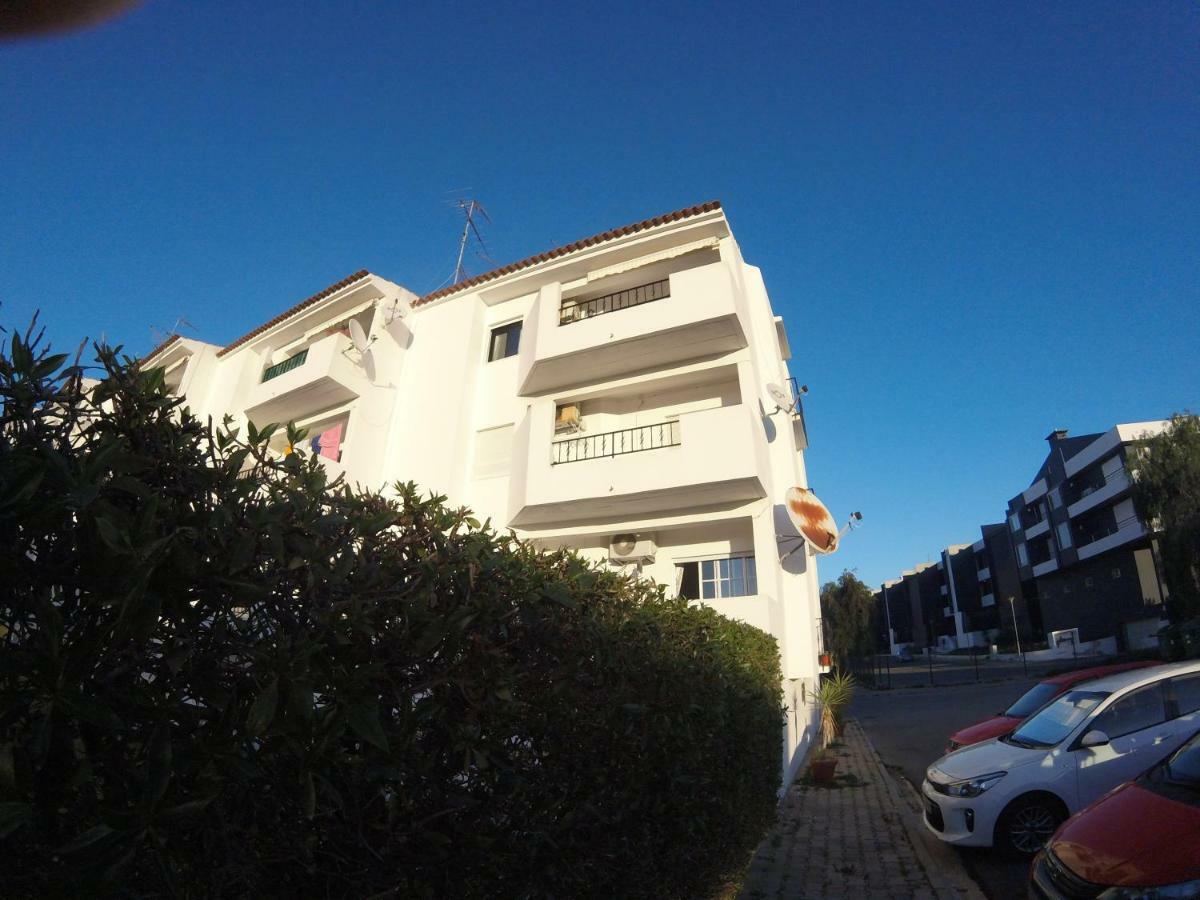 Apartamento A11 - 800M Da Praia 阿尔布费拉 外观 照片