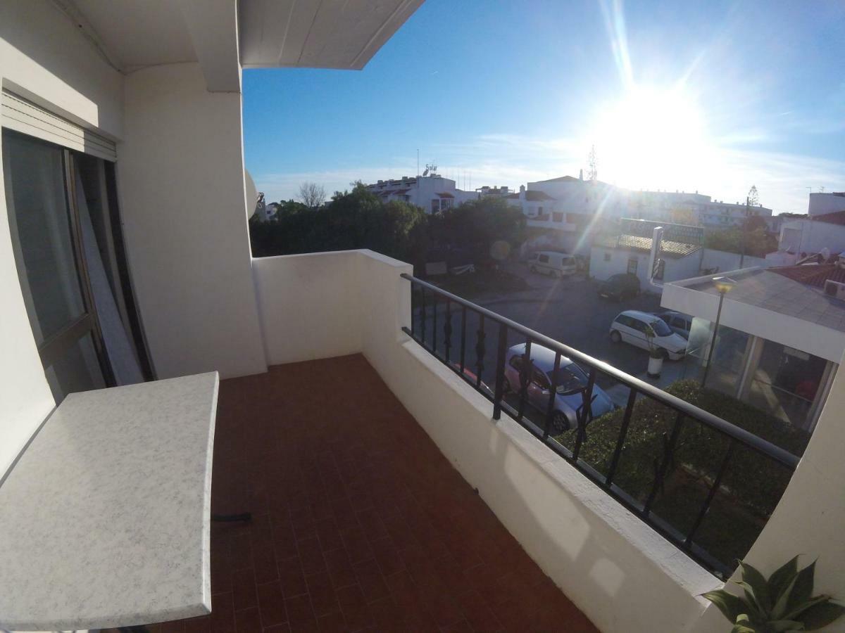 Apartamento A11 - 800M Da Praia 阿尔布费拉 外观 照片